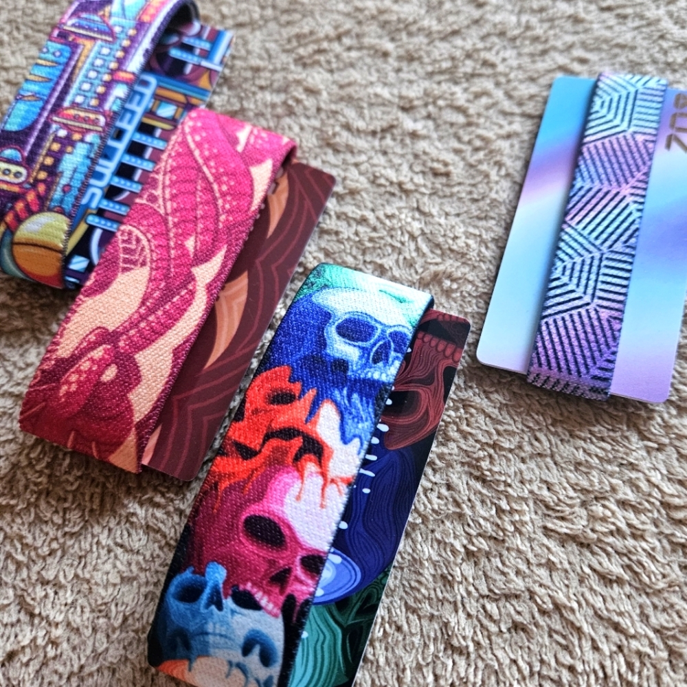 Bundle of 4 Zox bands